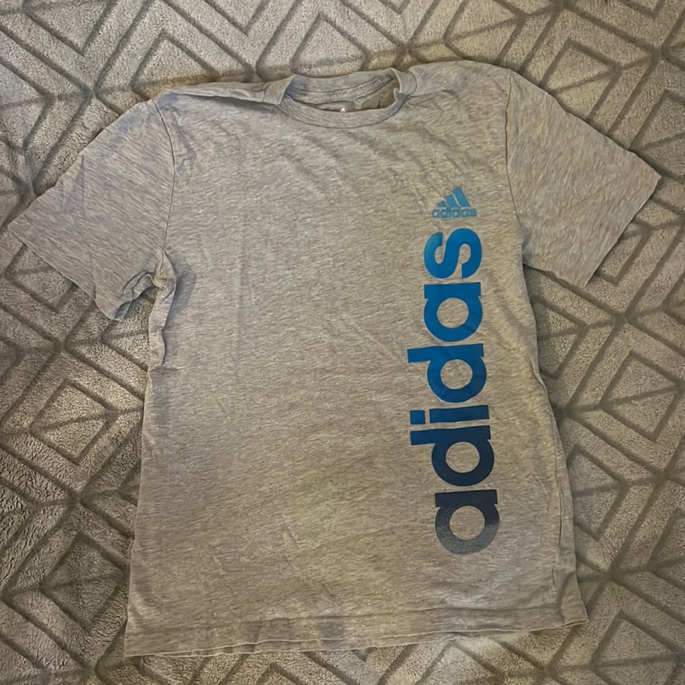 Adidas boys size medium shirt. Gray and blue.
